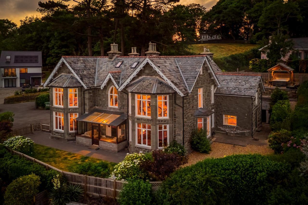 Luxurious Welsh 8 Bedroom Victorian Celebration House Criccieth Exterior photo